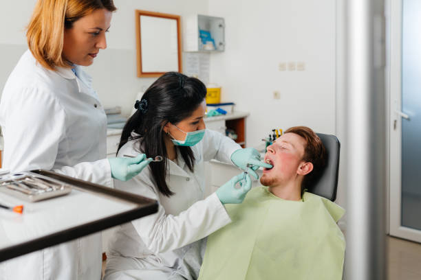 Best Emergency Dental Care for Broken or Chipped Teeth in Lansdowne, MD